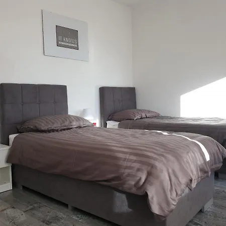 Evie - Historical Quarter Apartment Rijeka